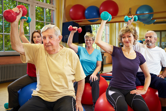 indoor-activities-that-seniors-can-enjoy1